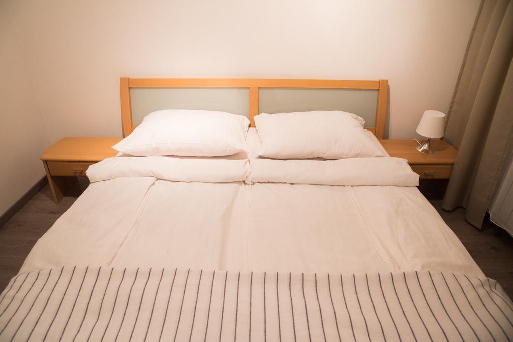 Anna Apartman Győr Exteriör bild